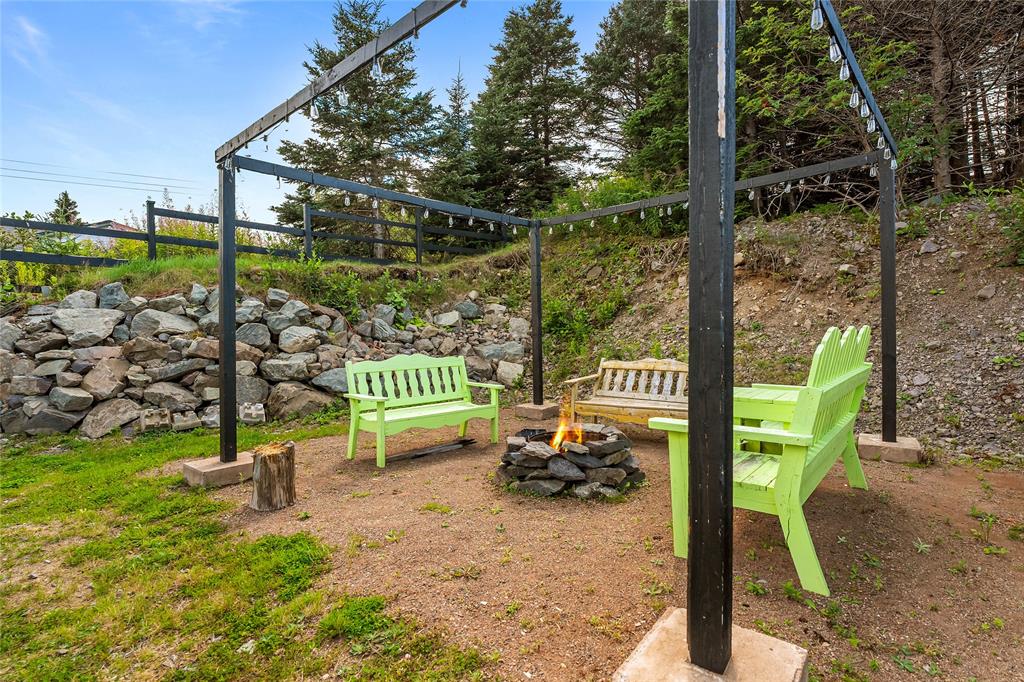738-742 VILLE MARIE DRIVE, MARYSTOWN, Newfoundland, Canada A0E 2M0, ,2 BathroomsBathrooms,Residential,For Sale,VILLE MARIE DRIVE,6522
