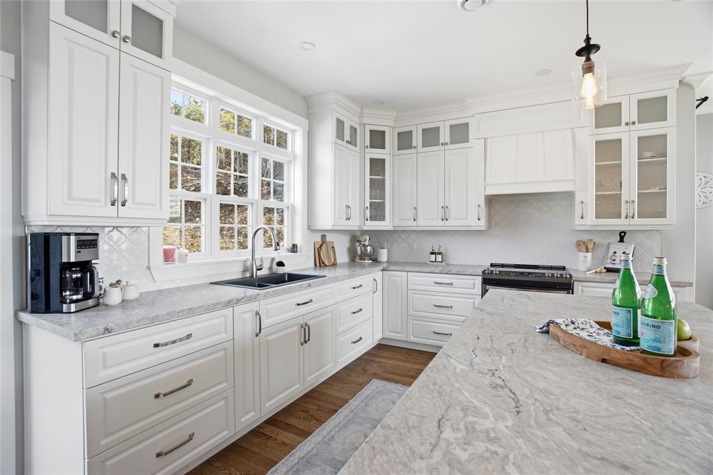 73A MAIN ROAD, ST. BERNARDS-JACQUE FONTAINE, Newfoundland, Canada A0E 2T0, ,3 BathroomsBathrooms,Residential,For Sale,MAIN ROAD,6526