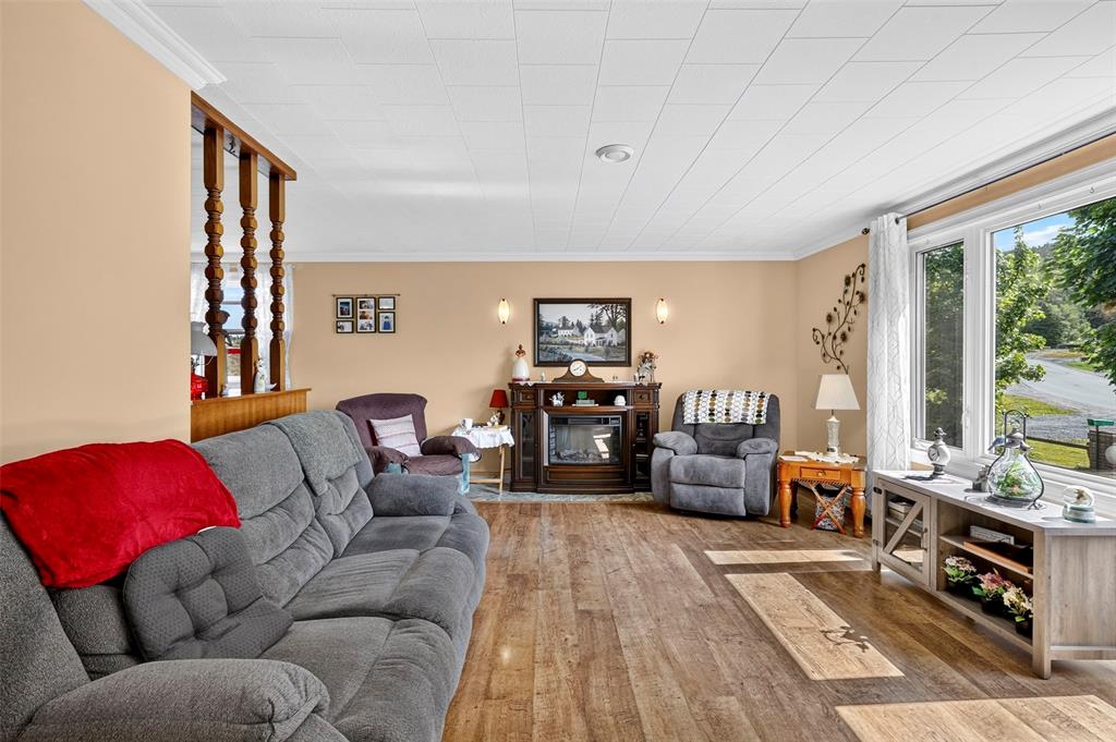 12 NEW ROAD HILL, BAY ROBERTS, Newfoundland, Canada A0A 3V0, ,1 BathroomBathrooms,Residential,For Sale,NEW ROAD HILL,6530