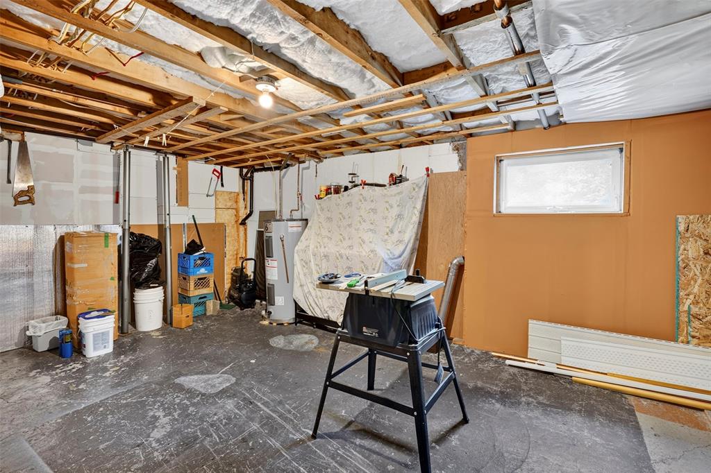 12 NEW ROAD HILL, BAY ROBERTS, Newfoundland, Canada A0A 3V0, ,1 BathroomBathrooms,Residential,For Sale,NEW ROAD HILL,6530