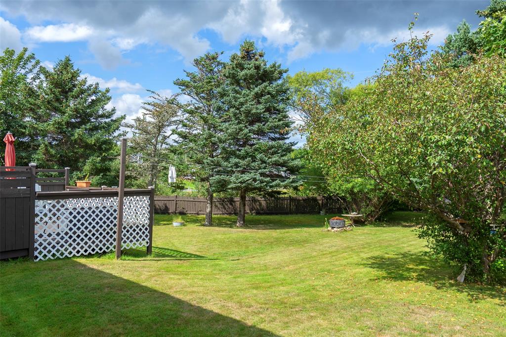 12 NEW ROAD HILL, BAY ROBERTS, Newfoundland, Canada A0A 3V0, ,1 BathroomBathrooms,Residential,For Sale,NEW ROAD HILL,6530