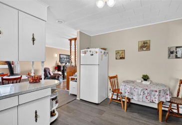 12 NEW ROAD HILL, BAY ROBERTS, Newfoundland, Canada A0A 3V0, ,1 BathroomBathrooms,Residential,For Sale,NEW ROAD HILL,6530 12 NEW ROAD HILL, BAY ROBERTS, Newfoundland, Canada A0A 3V0, ,1 BathroomBathrooms,Residential,For Sale,NEW ROAD HILL,6530