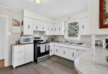 12 NEW ROAD HILL, BAY ROBERTS, Newfoundland, Canada A0A 3V0, ,1 BathroomBathrooms,Residential,For Sale,NEW ROAD HILL,6530 12 NEW ROAD HILL, BAY ROBERTS, Newfoundland, Canada A0A 3V0, ,1 BathroomBathrooms,Residential,For Sale,NEW ROAD HILL,6530