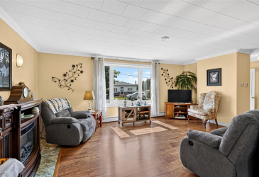 12 NEW ROAD HILL, BAY ROBERTS, Newfoundland, Canada A0A 3V0, ,1 BathroomBathrooms,Residential,For Sale,NEW ROAD HILL,6530 12 NEW ROAD HILL, BAY ROBERTS, Newfoundland, Canada A0A 3V0, ,1 BathroomBathrooms,Residential,For Sale,NEW ROAD HILL,6530