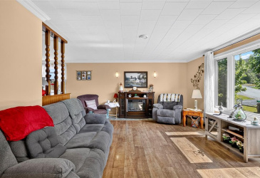 12 NEW ROAD HILL, BAY ROBERTS, Newfoundland, Canada A0A 3V0, ,1 BathroomBathrooms,Residential,For Sale,NEW ROAD HILL,6530 12 NEW ROAD HILL, BAY ROBERTS, Newfoundland, Canada A0A 3V0, ,1 BathroomBathrooms,Residential,For Sale,NEW ROAD HILL,6530
