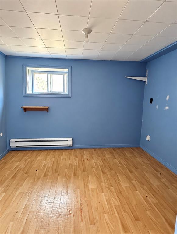94 MEMORIAL DRIVE, CLARENVILLE, Newfoundland, Canada A5A 1N4, ,2 BathroomsBathrooms,Residential,For Sale,MEMORIAL DRIVE,6531