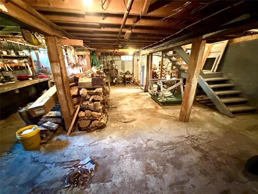 26 LOOP ROAD, TERRA NOVA, Newfoundland, Canada A0C 1L0, ,2 BathroomsBathrooms,Residential,For Sale,LOOP ROAD,6532