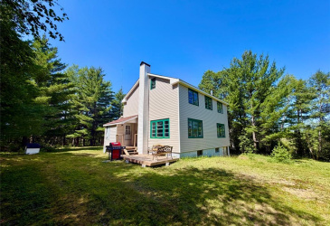 26 LOOP ROAD, TERRA NOVA, Newfoundland, Canada A0C 1L0, ,2 BathroomsBathrooms,Residential,For Sale,LOOP ROAD,6532 26 LOOP ROAD, TERRA NOVA, Newfoundland, Canada A0C 1L0, ,2 BathroomsBathrooms,Residential,For Sale,LOOP ROAD,6532