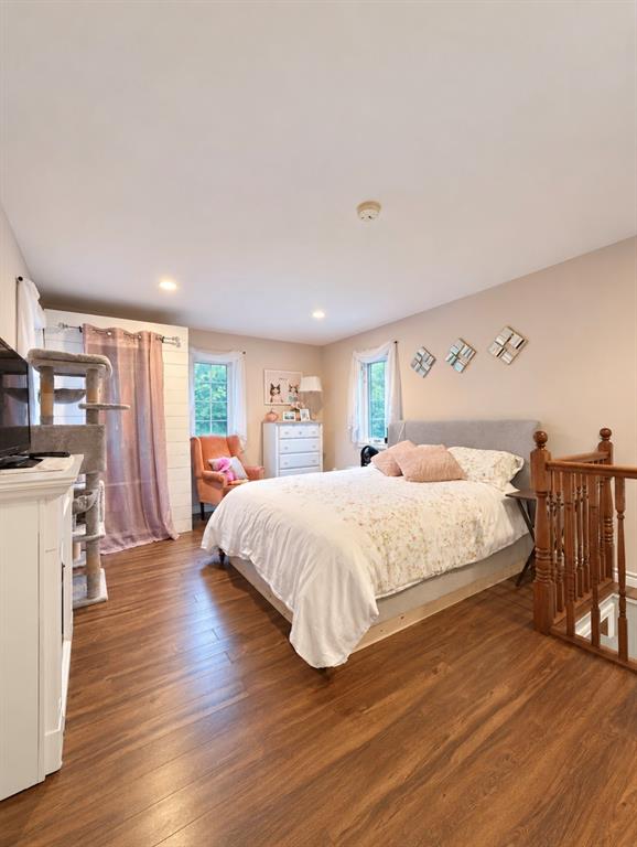 22 GREGORY DRIVE, CLARENVILLE, Newfoundland, Canada A5A 4H3, ,2 BathroomsBathrooms,Residential,For Sale,GREGORY DRIVE,6533