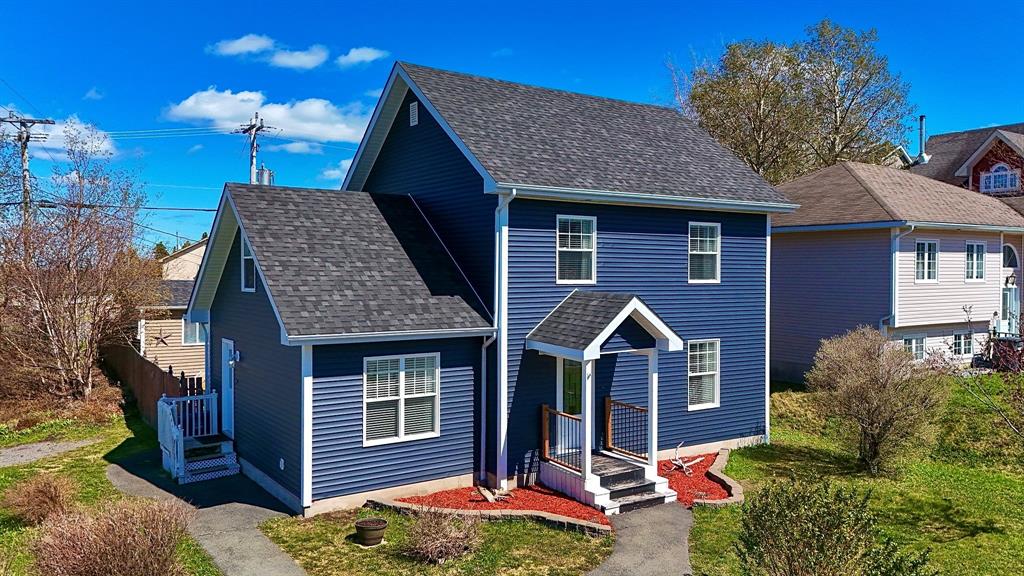 1 HIBERNIA DRIVE, CLARENVILLE, Newfoundland, Canada A5A 1H4, ,1 BathroomBathrooms,Residential,For Sale,HIBERNIA DRIVE,6534