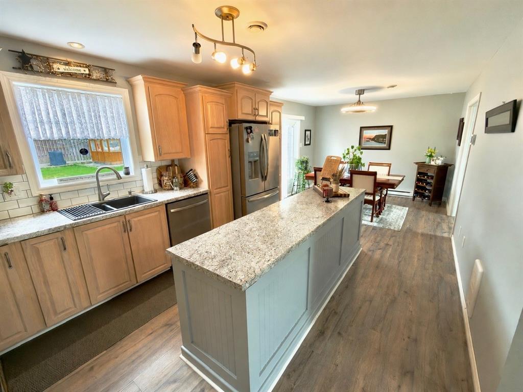 1 HIBERNIA DRIVE, CLARENVILLE, Newfoundland, Canada A5A 1H4, ,1 BathroomBathrooms,Residential,For Sale,HIBERNIA DRIVE,6534