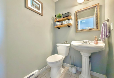 1 HIBERNIA DRIVE, CLARENVILLE, Newfoundland, Canada A5A 1H4, ,1 BathroomBathrooms,Residential,For Sale,HIBERNIA DRIVE,6534 1 HIBERNIA DRIVE, CLARENVILLE, Newfoundland, Canada A5A 1H4, ,1 BathroomBathrooms,Residential,For Sale,HIBERNIA DRIVE,6534
