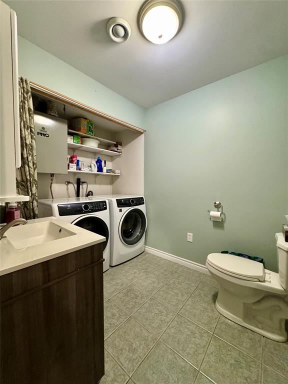 3 SWAN AVENUE, CLARENVILLE, Newfoundland, Canada A5A 1Y1, ,2 BathroomsBathrooms,Residential,For Sale,SWAN AVENUE,6535