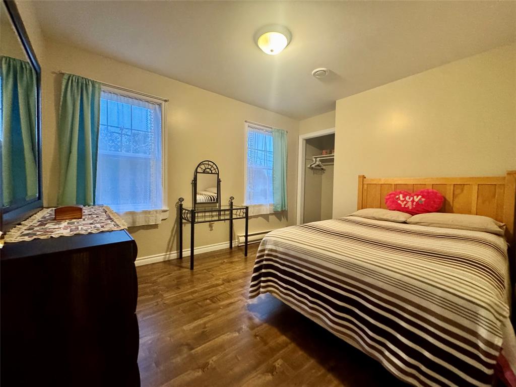 3 SWAN AVENUE, CLARENVILLE, Newfoundland, Canada A5A 1Y1, ,2 BathroomsBathrooms,Residential,For Sale,SWAN AVENUE,6535