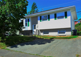 89 CARLISLE DRIVE, PARADISE, Newfoundland, Canada A1L1E7, ,2 BathroomsBathrooms,Residential,For Sale,CARLISLE DRIVE,6547