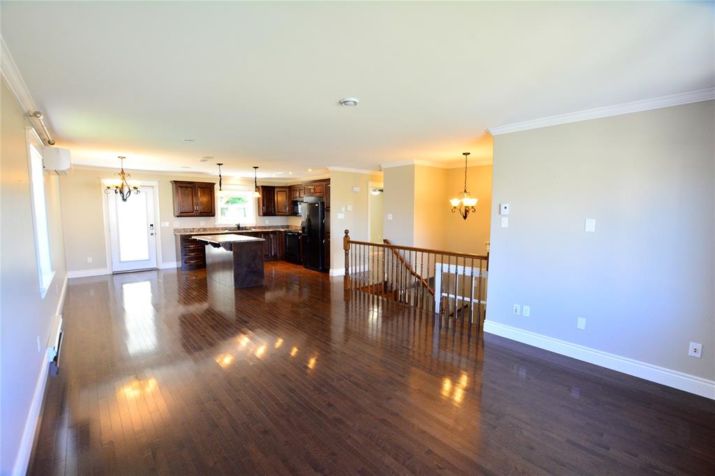 11 LOGAN STREET, PARADISE, Newfoundland, Canada A1L 0H5, ,3 BathroomsBathrooms,Residential,For Sale,LOGAN STREET,6548