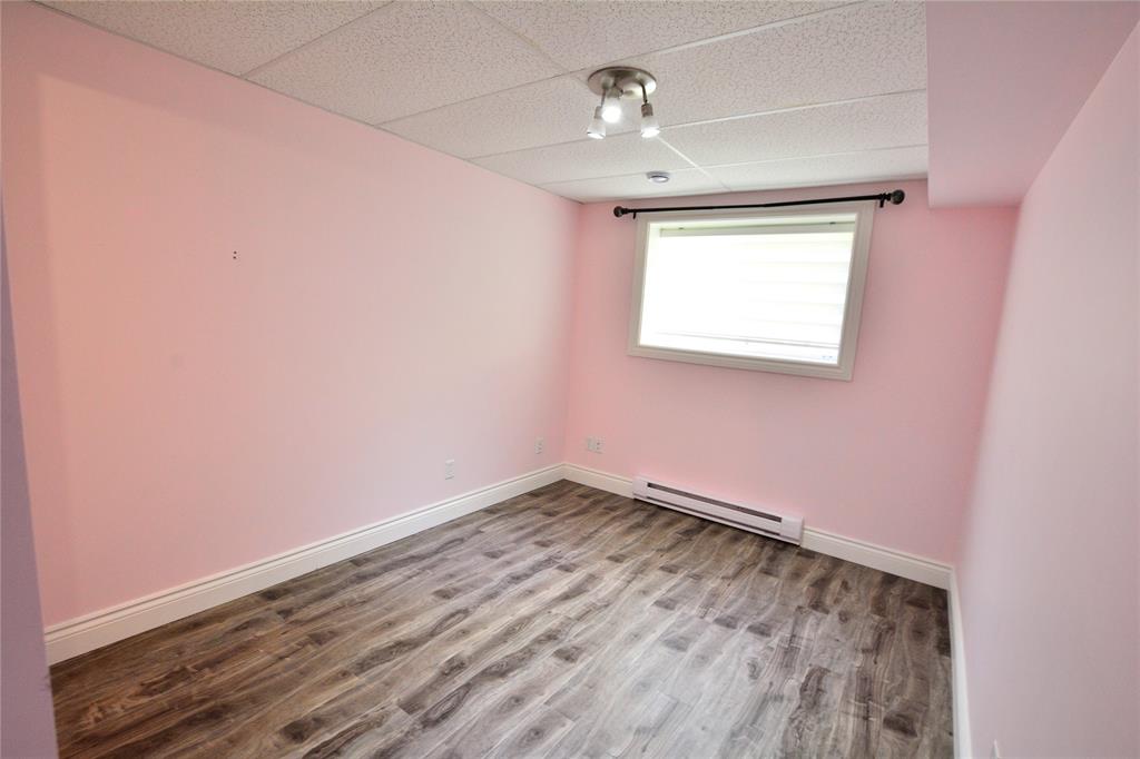 11 LOGAN STREET, PARADISE, Newfoundland, Canada A1L 0H5, ,3 BathroomsBathrooms,Residential,For Sale,LOGAN STREET,6548