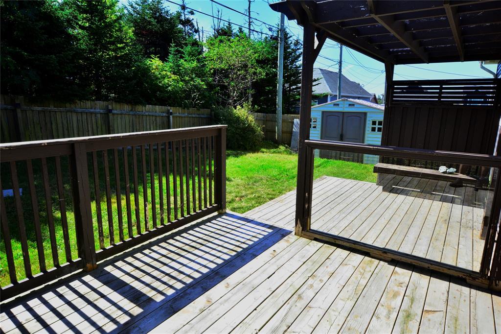 11 LOGAN STREET, PARADISE, Newfoundland, Canada A1L 0H5, ,3 BathroomsBathrooms,Residential,For Sale,LOGAN STREET,6548