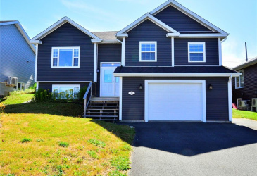 11 LOGAN STREET, PARADISE, Newfoundland, Canada A1L 0H5, ,3 BathroomsBathrooms,Residential,For Sale,LOGAN STREET,6548