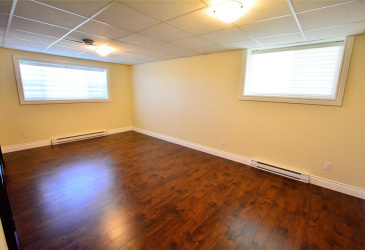 11 LOGAN STREET, PARADISE, Newfoundland, Canada A1L 0H5, ,3 BathroomsBathrooms,Residential,For Sale,LOGAN STREET,6548