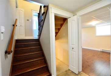 11 LOGAN STREET, PARADISE, Newfoundland, Canada A1L 0H5, ,3 BathroomsBathrooms,Residential,For Sale,LOGAN STREET,6548