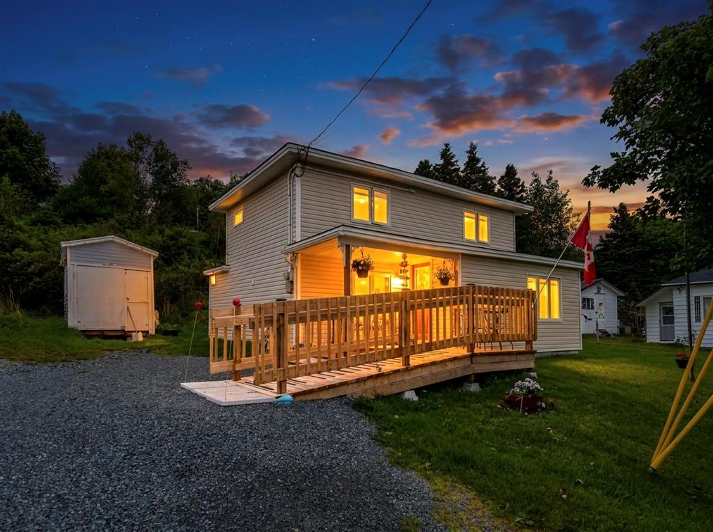 93 COLEYS POIND SOUTH ROAD, BAY ROBERTS, Newfoundland, Canada A0A 1X0, ,1 BathroomBathrooms,Residential,For Sale,COLEYS POIND SOUTH ROAD,6553