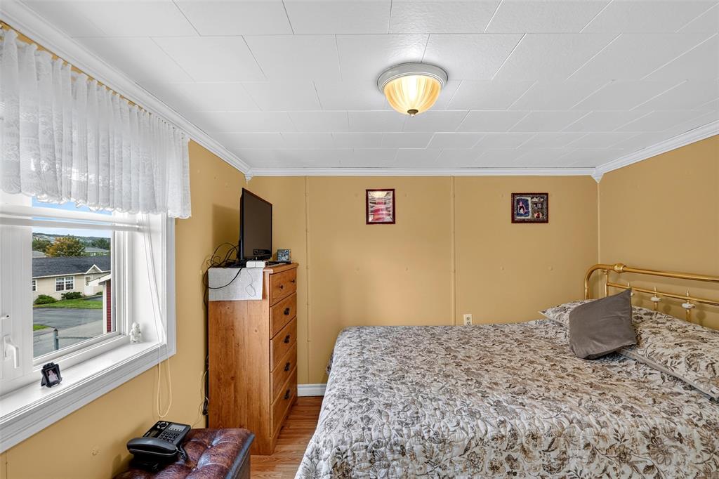 93 COLEYS POIND SOUTH ROAD, BAY ROBERTS, Newfoundland, Canada A0A 1X0, ,1 BathroomBathrooms,Residential,For Sale,COLEYS POIND SOUTH ROAD,6553