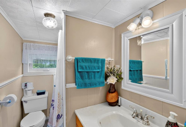 93 COLEYS POIND SOUTH ROAD, BAY ROBERTS, Newfoundland, Canada A0A 1X0, ,1 BathroomBathrooms,Residential,For Sale,COLEYS POIND SOUTH ROAD,6553