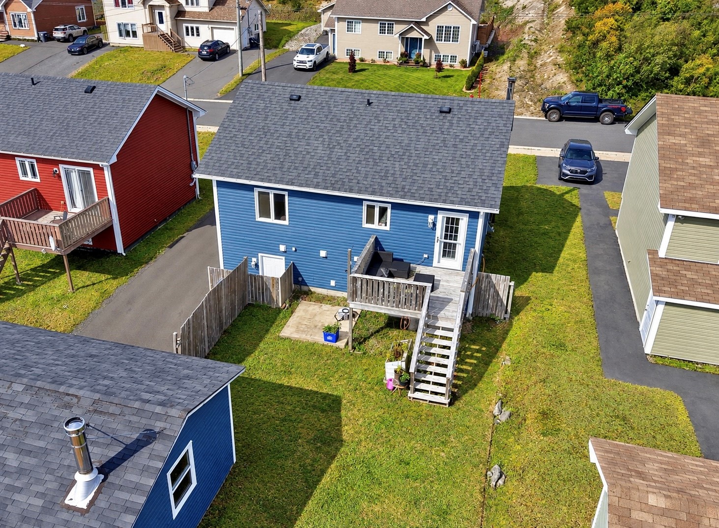 28 BARE MOUNTAIN, CLARENVILLE, Newfoundland, Canada A5A 0E4, ,2 BathroomsBathrooms,Residential,For Sale,BARE MOUNTAIN,6559