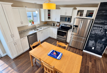 28 BARE MOUNTAIN, CLARENVILLE, Newfoundland, Canada A5A 0E4, ,2 BathroomsBathrooms,Residential,For Sale,BARE MOUNTAIN,6559 28 BARE MOUNTAIN, CLARENVILLE, Newfoundland, Canada A5A 0E4, ,2 BathroomsBathrooms,Residential,For Sale,BARE MOUNTAIN,6559
