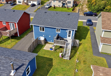 28 BARE MOUNTAIN, CLARENVILLE, Newfoundland, Canada A5A 0E4, ,2 BathroomsBathrooms,Residential,For Sale,BARE MOUNTAIN,6559 28 BARE MOUNTAIN, CLARENVILLE, Newfoundland, Canada A5A 0E4, ,2 BathroomsBathrooms,Residential,For Sale,BARE MOUNTAIN,6559