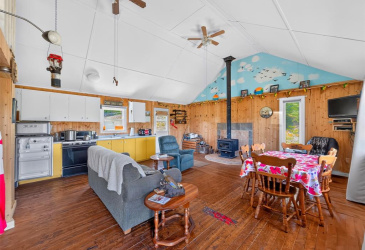 00 BIG POND ROAD, HICKMAN'S HARBOUR, Newfoundland, Canada A0C0B6, ,1 BathroomBathrooms,Residential,For Sale,BIG POND ROAD,6560
