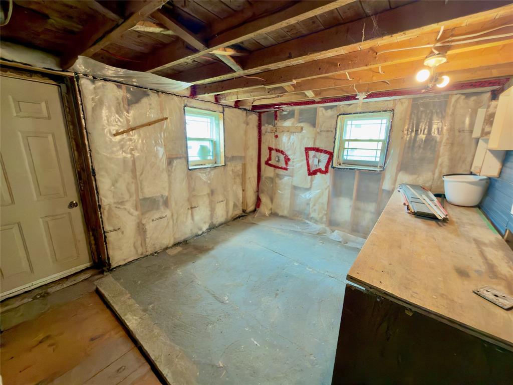 138 MEMORIAL DRIVE, CLARENVILLE, Newfoundland, Canada A5A1N5, ,1 BathroomBathrooms,Residential,For Sale,MEMORIAL DRIVE,6561