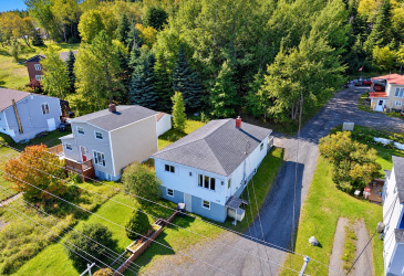 138 MEMORIAL DRIVE, CLARENVILLE, Newfoundland, Canada A5A1N5, ,1 BathroomBathrooms,Residential,For Sale,MEMORIAL DRIVE,6561 138 MEMORIAL DRIVE, CLARENVILLE, Newfoundland, Canada A5A1N5, ,1 BathroomBathrooms,Residential,For Sale,MEMORIAL DRIVE,6561