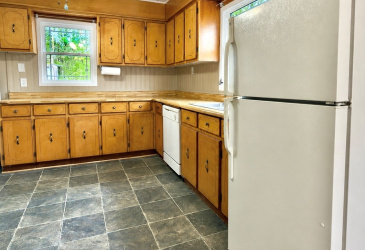 138 MEMORIAL DRIVE, CLARENVILLE, Newfoundland, Canada A5A1N5, ,1 BathroomBathrooms,Residential,For Sale,MEMORIAL DRIVE,6561 138 MEMORIAL DRIVE, CLARENVILLE, Newfoundland, Canada A5A1N5, ,1 BathroomBathrooms,Residential,For Sale,MEMORIAL DRIVE,6561