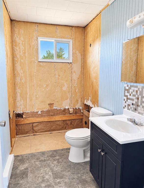 792 RANDOM ISLAND ROAD, ELLIOTT'S COVE, Newfoundland, Canada A5A 3A1, ,1 BathroomBathrooms,Residential,For Sale,RANDOM ISLAND ROAD,6562