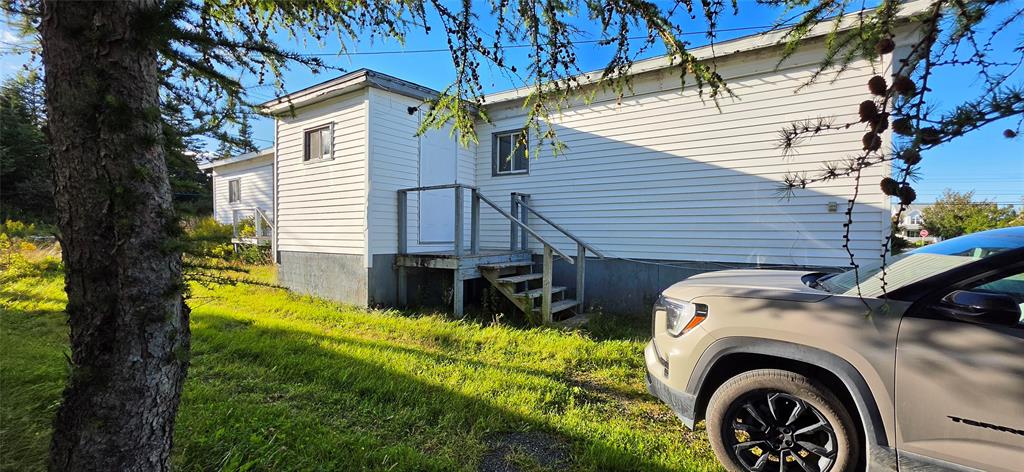 49 MAYOR AVENUE, ST. LAWRENCE, Newfoundland, Canada A0E2V0, ,1 BathroomBathrooms,Residential,Sale Pending,MAYOR AVENUE,6563