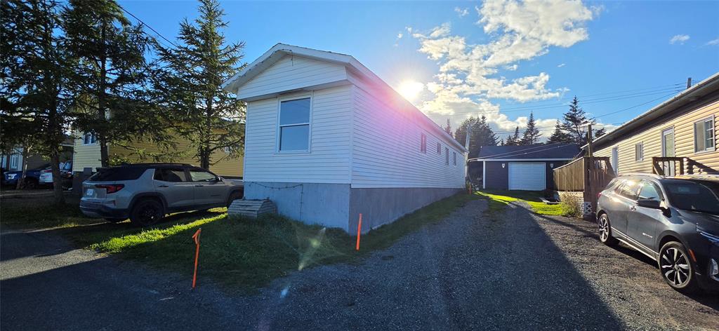 49 MAYOR AVENUE, ST. LAWRENCE, Newfoundland, Canada A0E2V0, ,1 BathroomBathrooms,Residential,Sale Pending,MAYOR AVENUE,6563