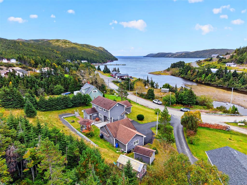 473 MAIN ROAD, SUNNYSIDE, Newfoundland, Canada A0B3J0, ,2 BathroomsBathrooms,Residential,For Sale,MAIN ROAD,6575
