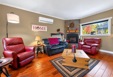 473 MAIN ROAD, SUNNYSIDE, Newfoundland, Canada A0B3J0, ,2 BathroomsBathrooms,Residential,For Sale,MAIN ROAD,6575
