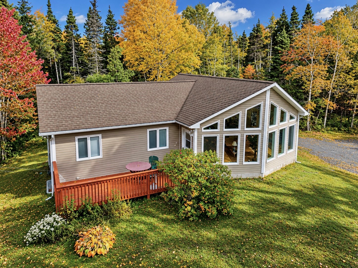 494 MAIN STREET, PORT BLANDFORD, Newfoundland, Canada A0C 2G0, ,2 BathroomsBathrooms,Residential,For Sale,MAIN STREET,6576