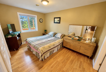 494 MAIN STREET, PORT BLANDFORD, Newfoundland, Canada A0C 2G0, ,2 BathroomsBathrooms,Residential,For Sale,MAIN STREET,6576