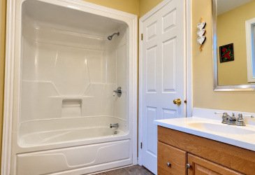 494 MAIN STREET, PORT BLANDFORD, Newfoundland, Canada A0C 2G0, ,2 BathroomsBathrooms,Residential,For Sale,MAIN STREET,6576
