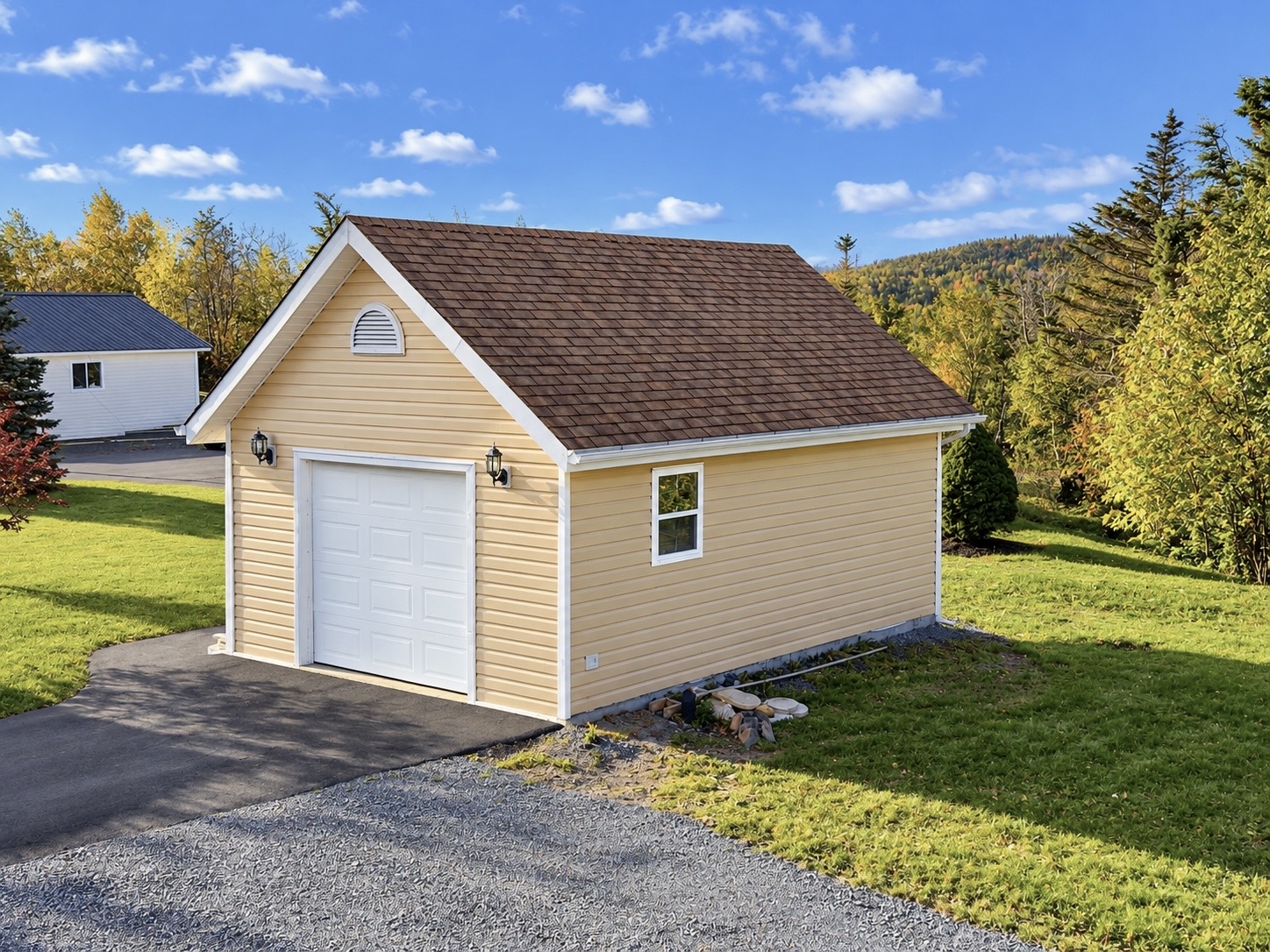 6 JEAN D'ARC PLACE, CLARENVILLE, Newfoundland, Canada A5A 1J4, ,2 BathroomsBathrooms,Residential,For Sale,JEAN D'ARC PLACE,6577