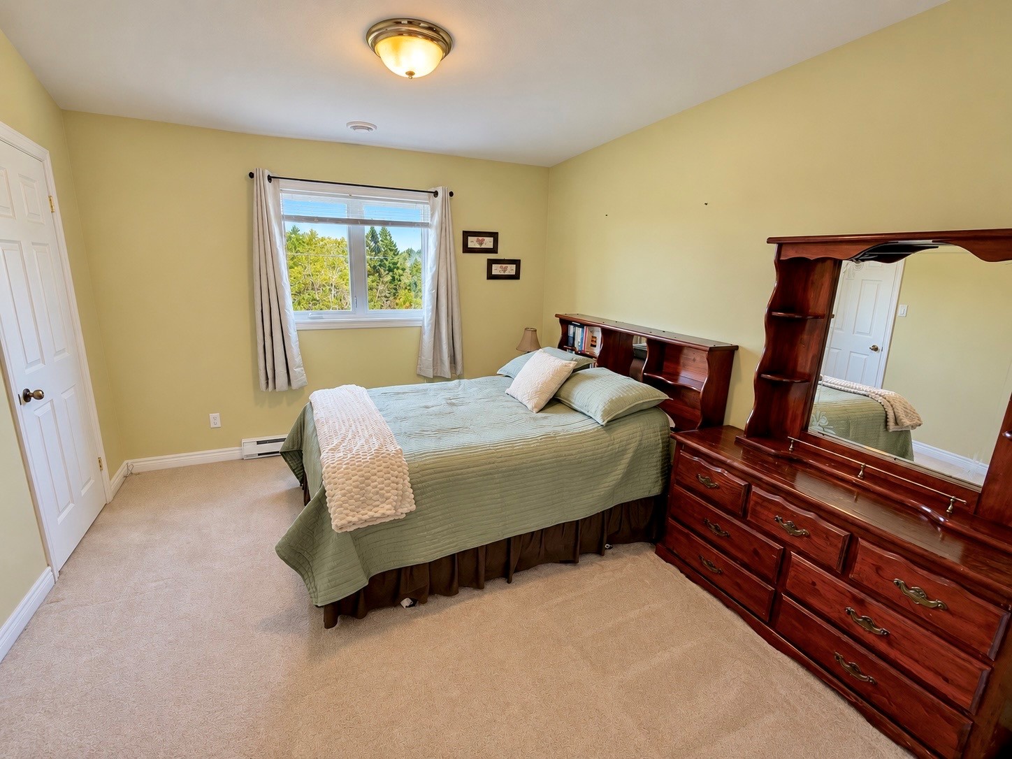 6 JEAN D'ARC PLACE, CLARENVILLE, Newfoundland, Canada A5A 1J4, ,2 BathroomsBathrooms,Residential,For Sale,JEAN D'ARC PLACE,6577