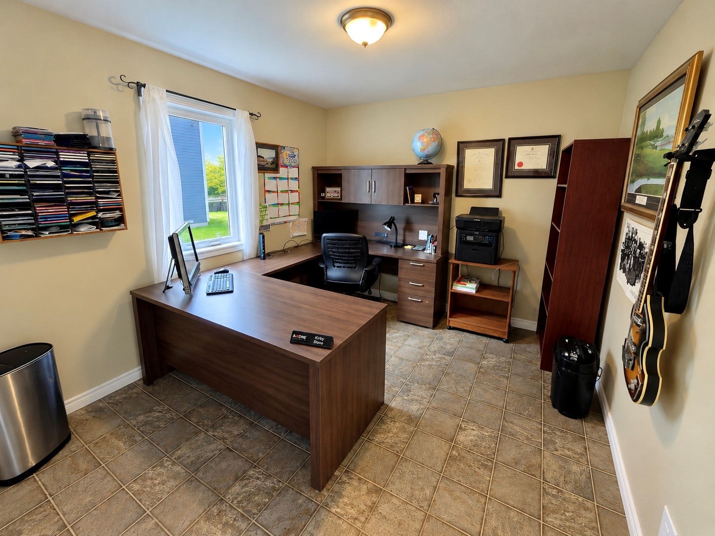 6 JEAN D'ARC PLACE, CLARENVILLE, Newfoundland, Canada A5A 1J4, ,2 BathroomsBathrooms,Residential,For Sale,JEAN D'ARC PLACE,6577