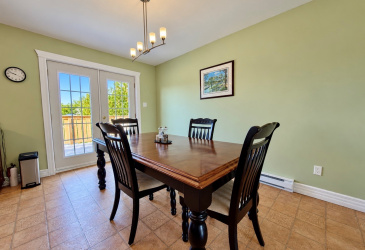 6 JEAN D'ARC PLACE, CLARENVILLE, Newfoundland, Canada A5A 1J4, ,2 BathroomsBathrooms,Residential,For Sale,JEAN D'ARC PLACE,6577