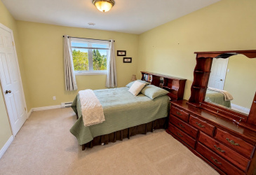 6 JEAN D'ARC PLACE, CLARENVILLE, Newfoundland, Canada A5A 1J4, ,2 BathroomsBathrooms,Residential,For Sale,JEAN D'ARC PLACE,6577