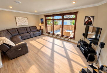 6 JEAN D'ARC PLACE, CLARENVILLE, Newfoundland, Canada A5A 1J4, ,2 BathroomsBathrooms,Residential,For Sale,JEAN D'ARC PLACE,6577