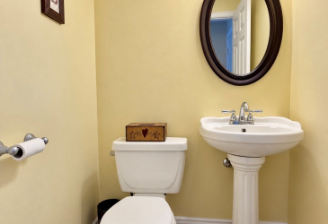 6 JEAN D'ARC PLACE, CLARENVILLE, Newfoundland, Canada A5A 1J4, ,2 BathroomsBathrooms,Residential,For Sale,JEAN D'ARC PLACE,6577